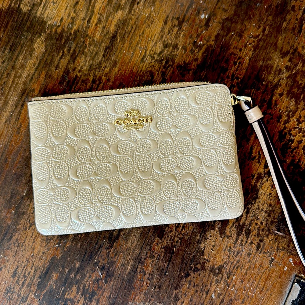 Coach wrist purse